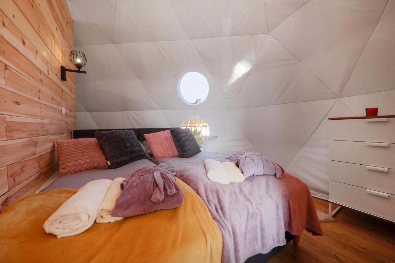 Bed and Breakfast Glamping Gliczarow Klapnioki Lesnica  Экстерьер фото